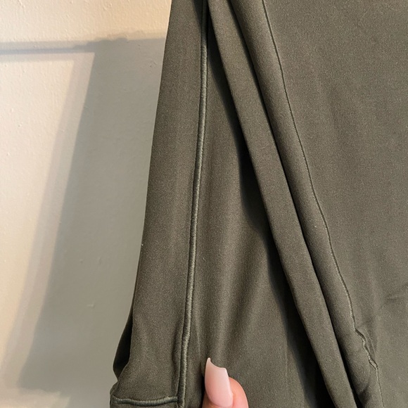 Aerie NWOT size large Olive Green Leggings - Picture 4 of 4